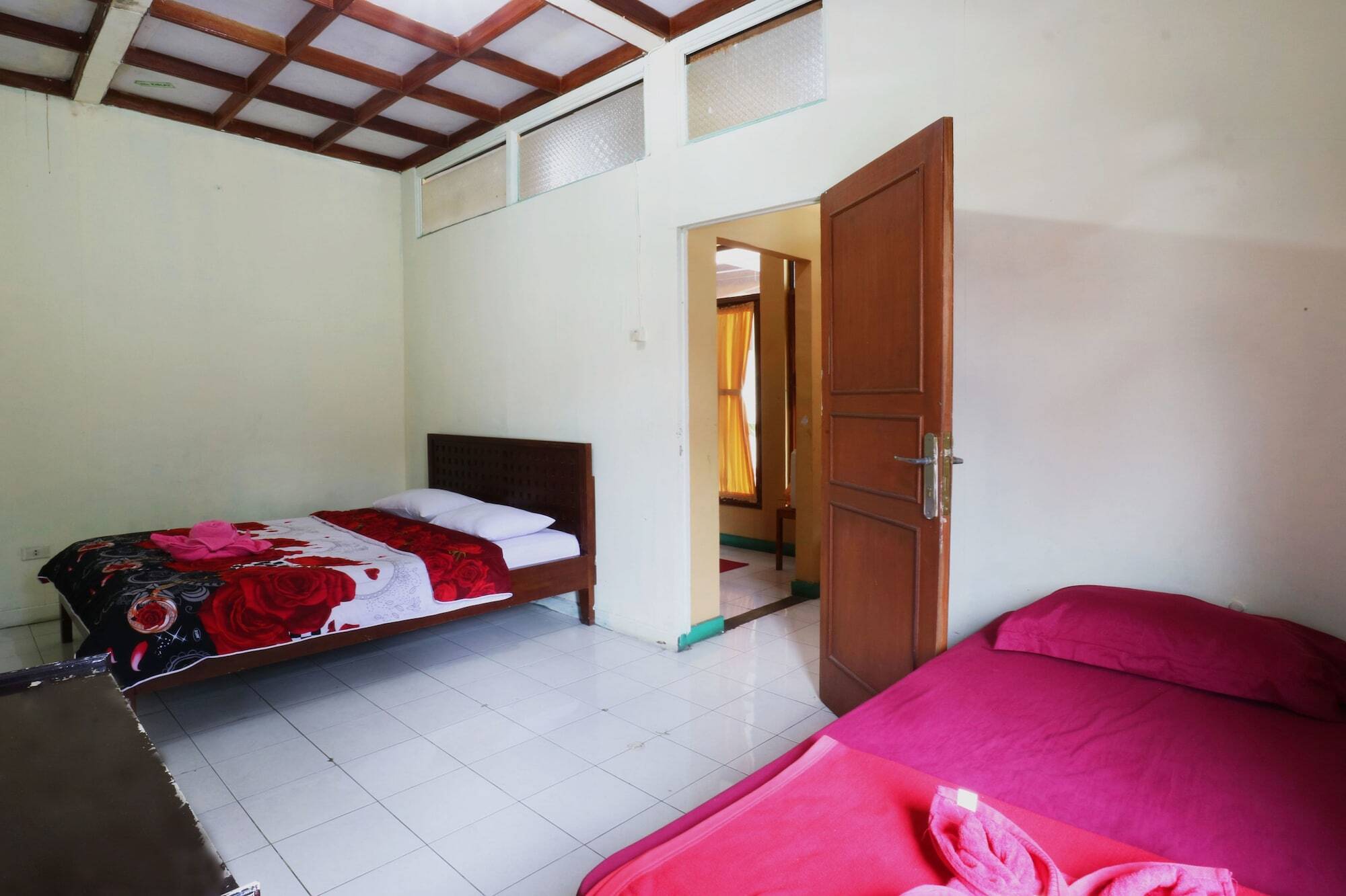 Hotel Arjuna Cisarua Ngoại thất bức ảnh